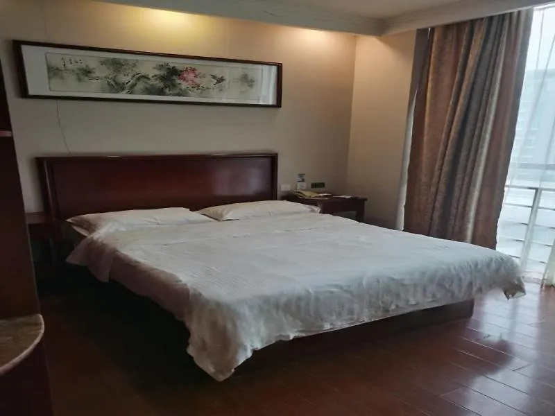 Greentree Inn Jiangsu Suzhou Qimen North Street Likou Fumiture Market Business Hotel