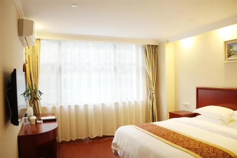 Greentree Inn Jiangsu Suzhou Qimen North Street Likou Fumiture Market Business Hotel 3*, Su-čou Čína