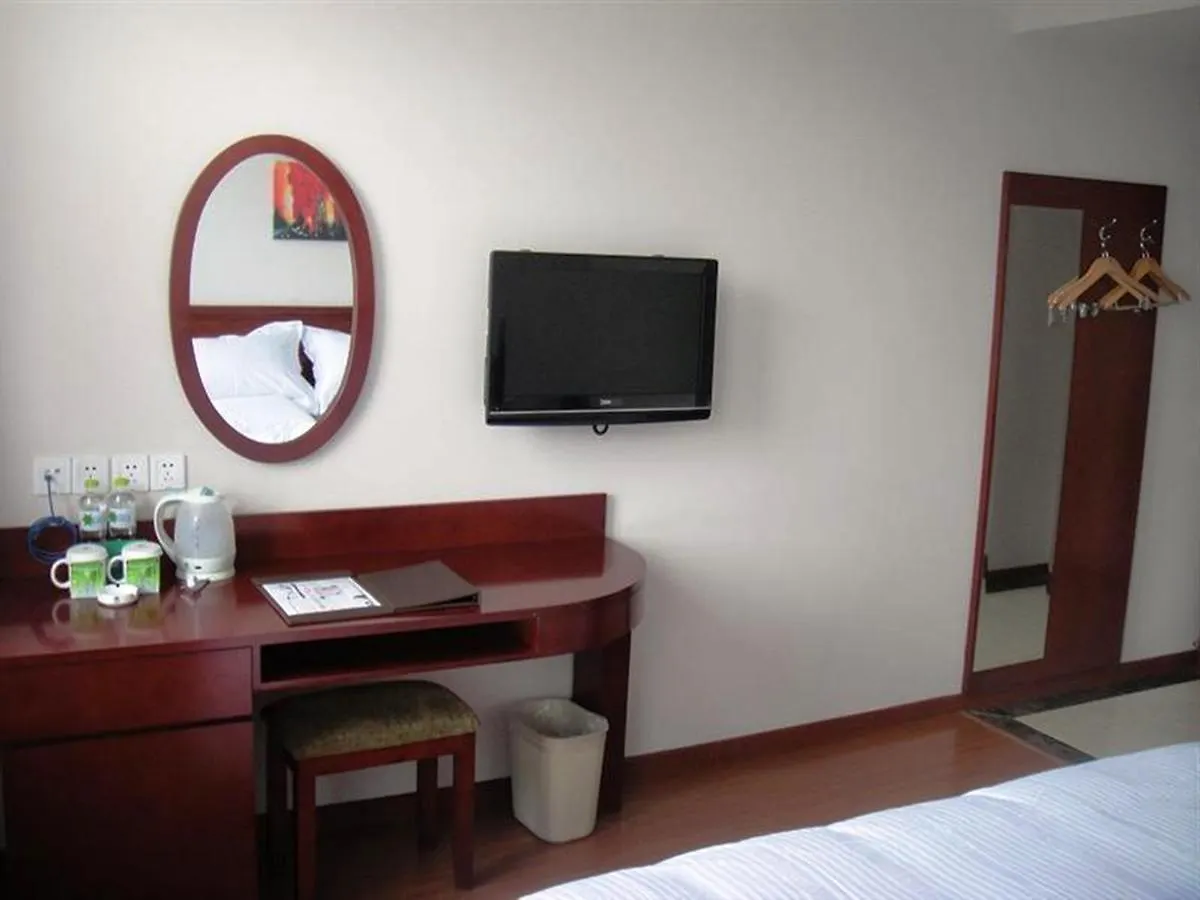 Greentree Inn Jiangsu Suzhou Qimen North Street Likou Fumiture Market Business Hotel  Su-čou